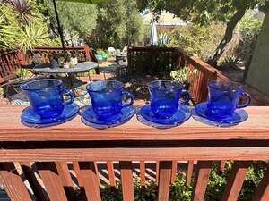 Vintage Fortecrisa Mexico Cobalt Blue Glass Sunflower Teacup and Saucer Set of 4